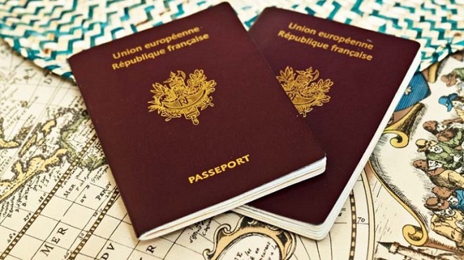 паспорт Франции